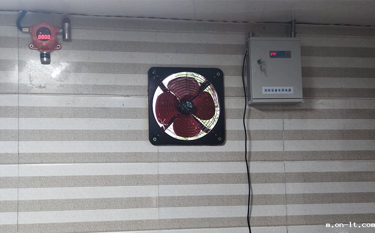 可燃气体报警装置3.jpg 可燃气体报警装置3.jpg